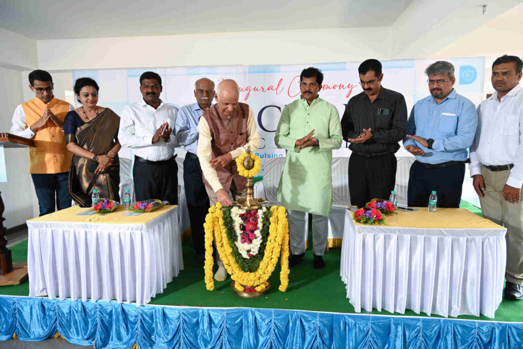 doctors'-apcc-society-office-inauguration-photo-where-inaugurator-dr.hs.ballal-inaugurating-by-lighting-the-lamp